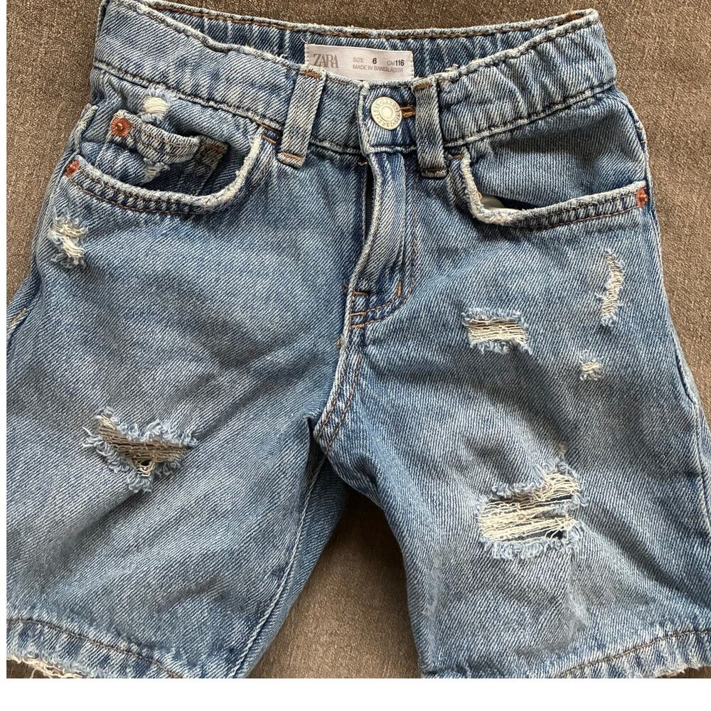Zara Kids Distressed Denim Shorts Size 6 (116 cm) Light Wash NEW Never Worn